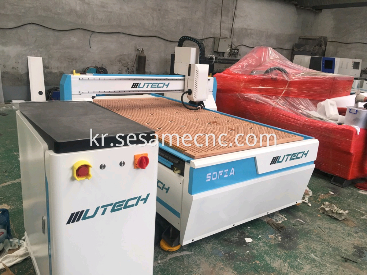 CNC Oscillating Knife Router Machine with CCD Camera